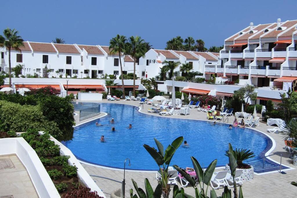 2 Bedrooms Playa Americas Parque Santiago I Heated Pool * Playa de las Americas (Tenerife)