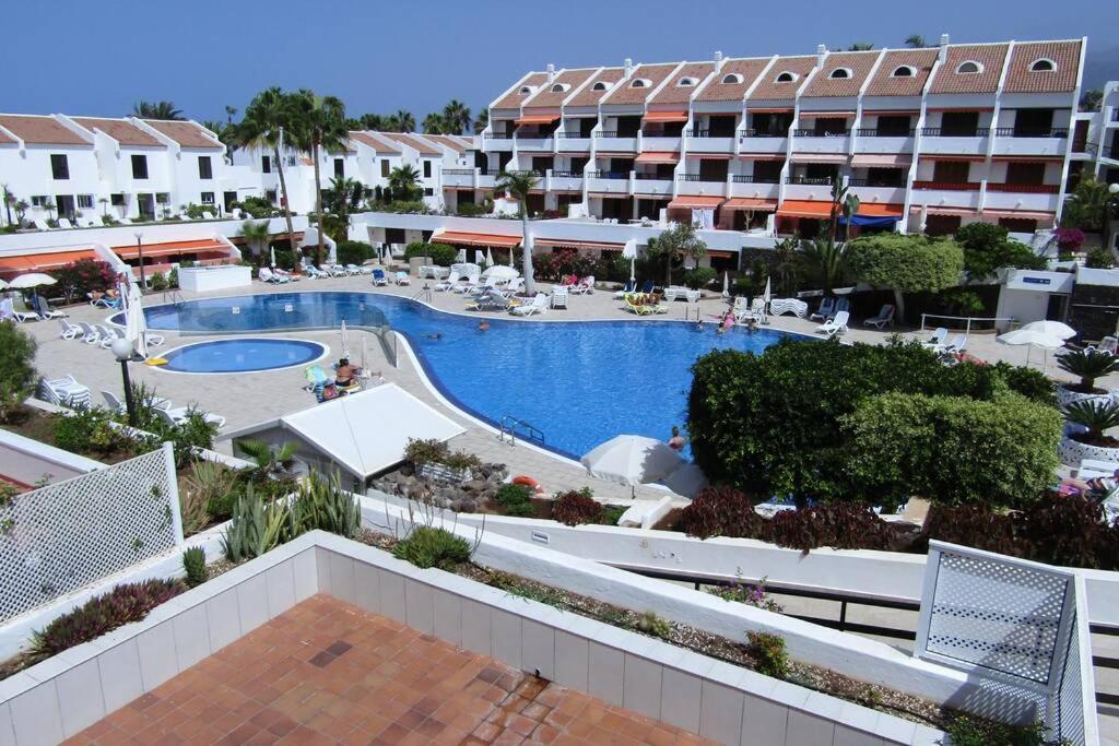 2 Bedrooms Playa Americas Parque Santiago I Heated Pool Apartament