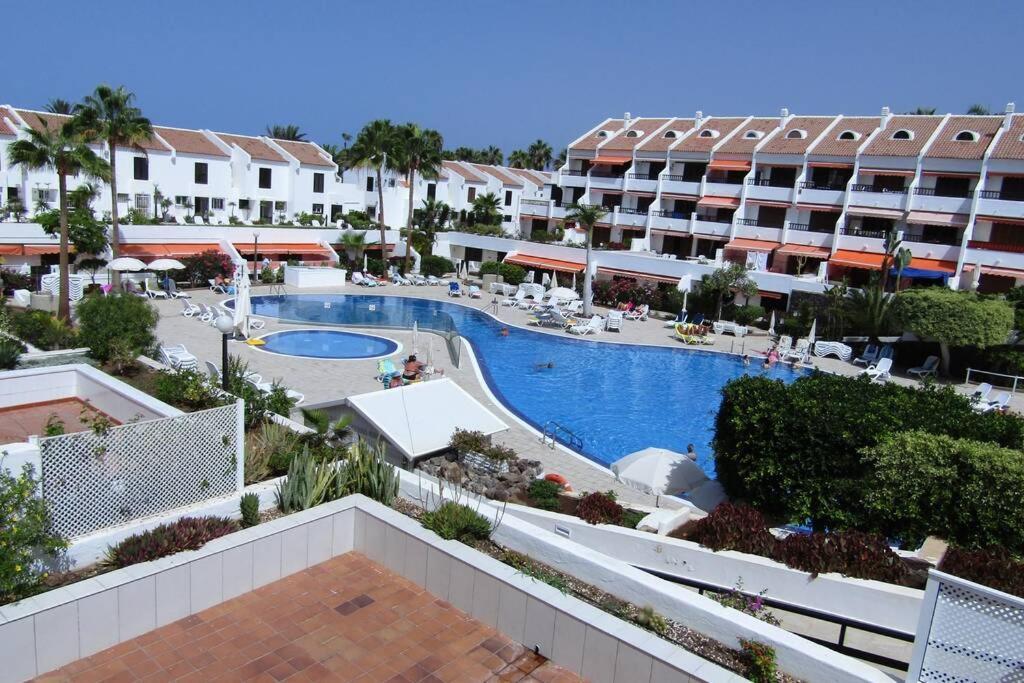 2 Bedrooms Playa Americas Parque Santiago I Heated Pool Apartment Playa de las Americas (Tenerife)