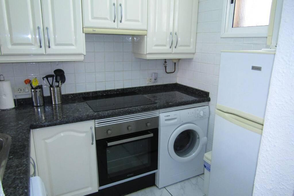 2 Bedrooms Playa Americas Parque Santiago I Heated Pool Apartment Playa de las Americas (Tenerife)