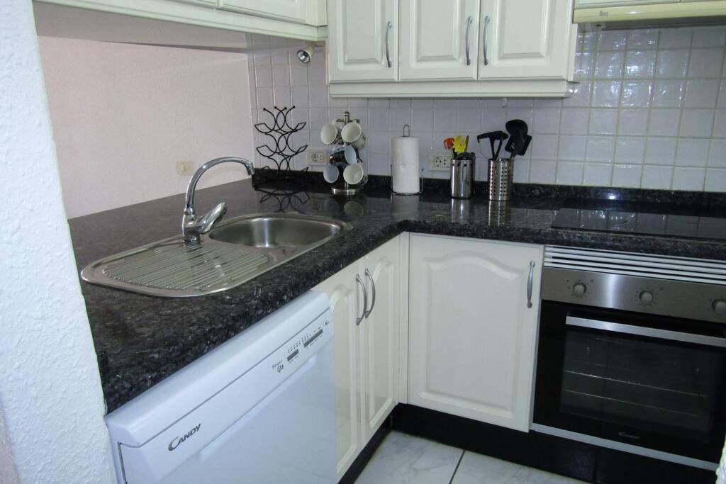 Apartament 2 Bedrooms Playa Americas Parque Santiago I Heated Pool