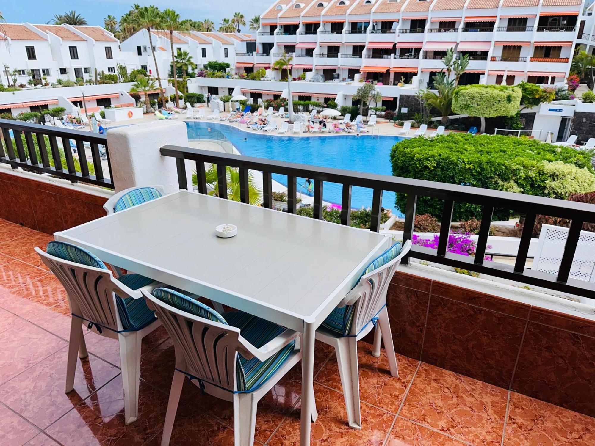 Apartament 2 Bedrooms Playa Americas Parque Santiago I Heated Pool Playa de las Americas (Tenerife)